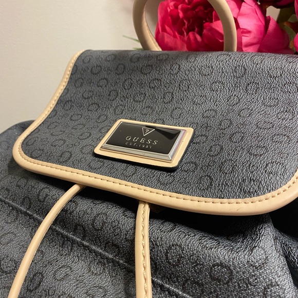 Guess Backpack - Picture 3 of 8